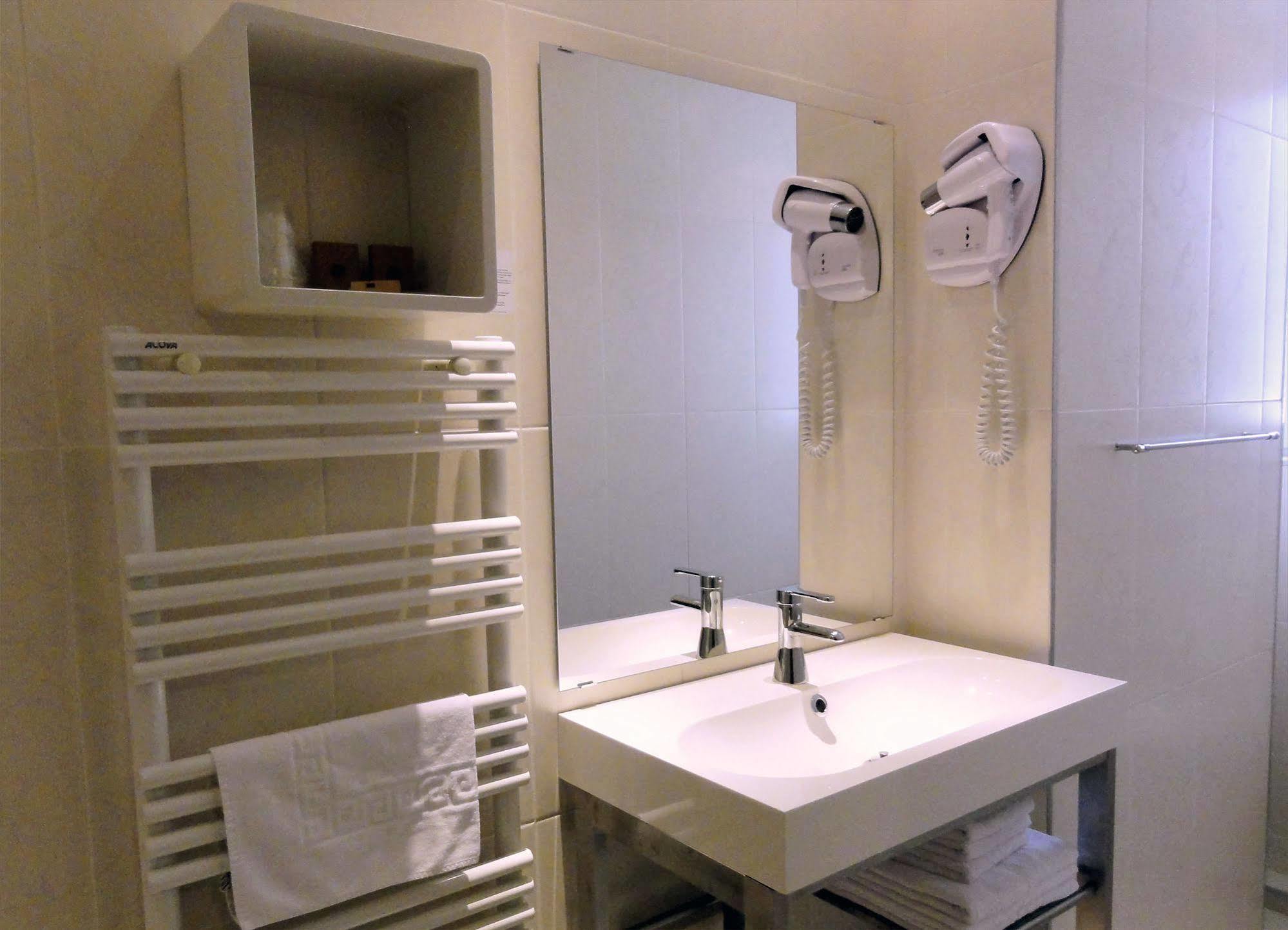 Hotel Logis Restaurant Clair Cottage, - Chenonceaux 3*